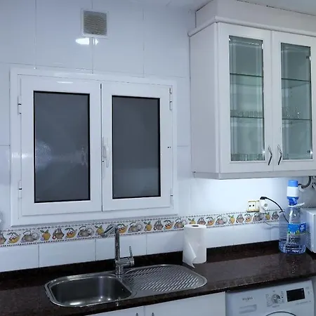 Apartment Entire , 2 Bedrooms Newly Remodeled Center Barcelona Sitges