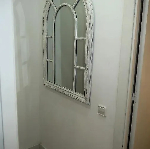 Entire , 2 Bedrooms Newly Remodeled Center Barcelona Sitges