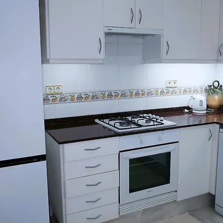 Entire , 2 Bedrooms Newly Remodeled Center Barcelona